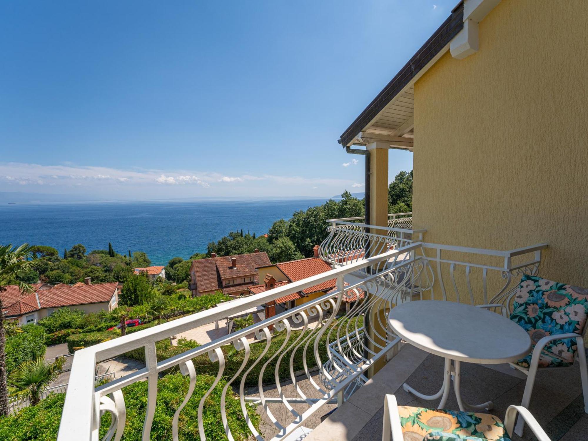 Villa Mona Lisa Lovran - Croatia Exteriör bild