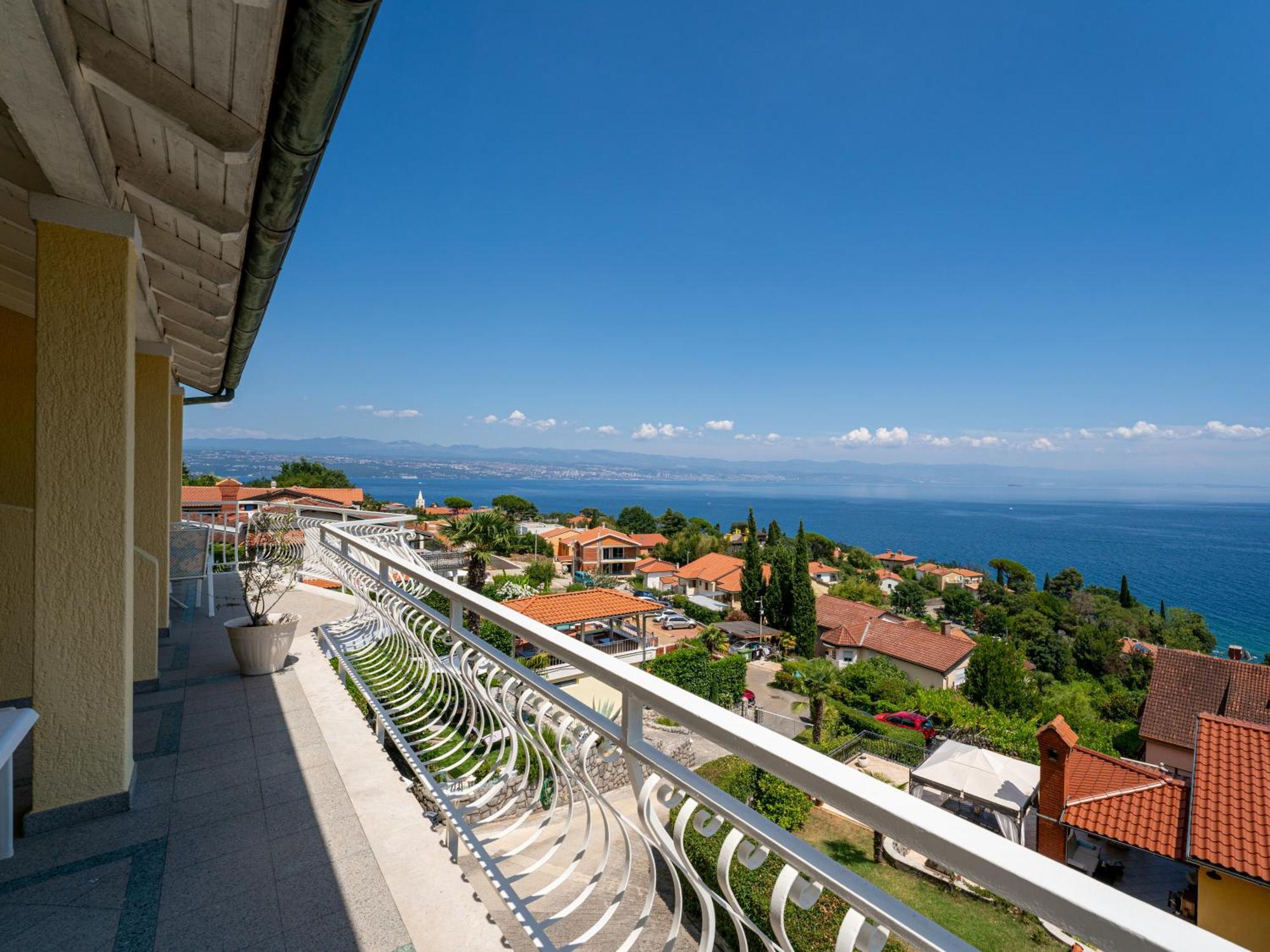 Villa Mona Lisa Lovran - Croatia Exteriör bild