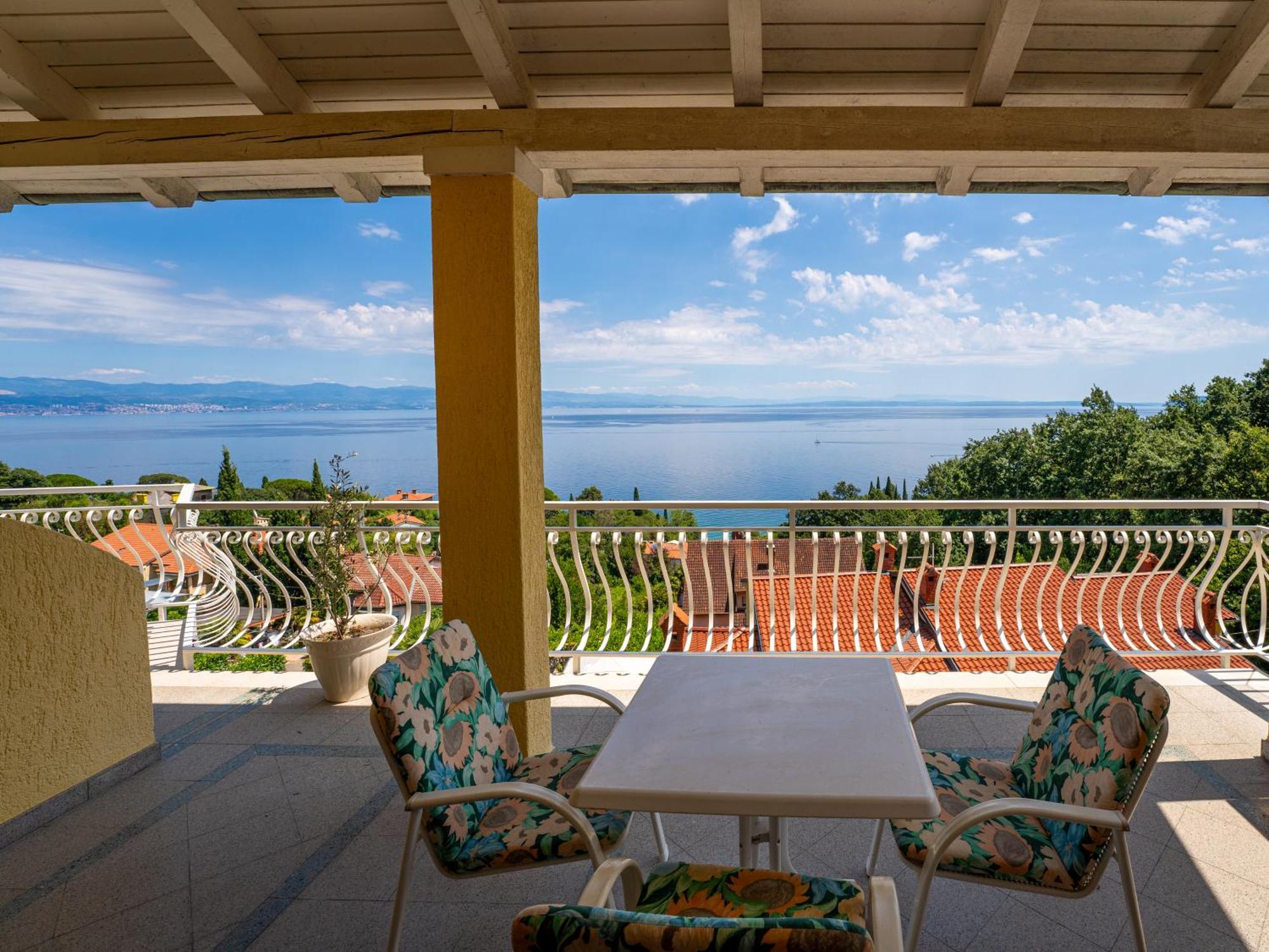 Villa Mona Lisa Lovran - Croatia Exteriör bild