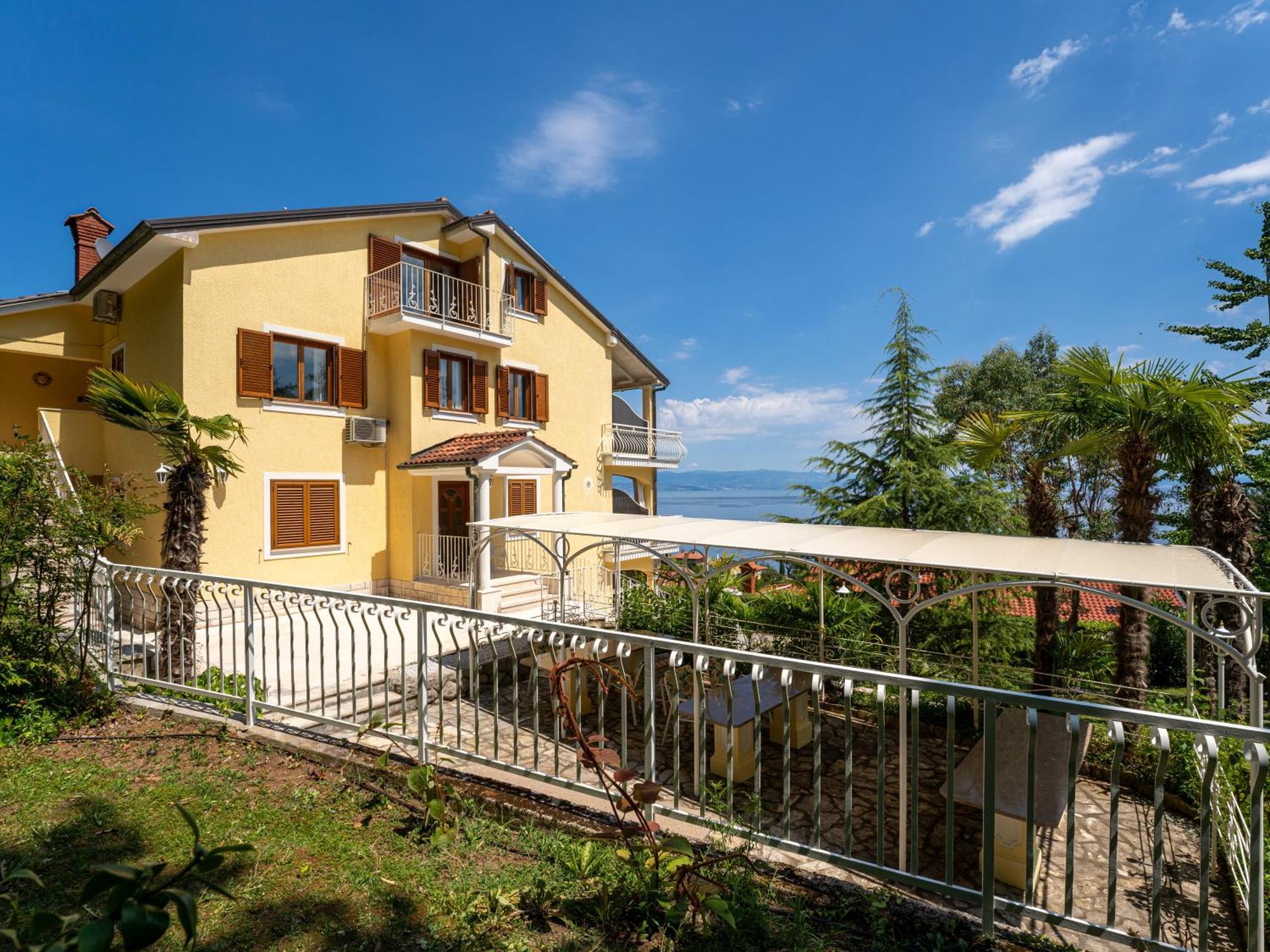 Villa Mona Lisa Lovran - Croatia Exteriör bild