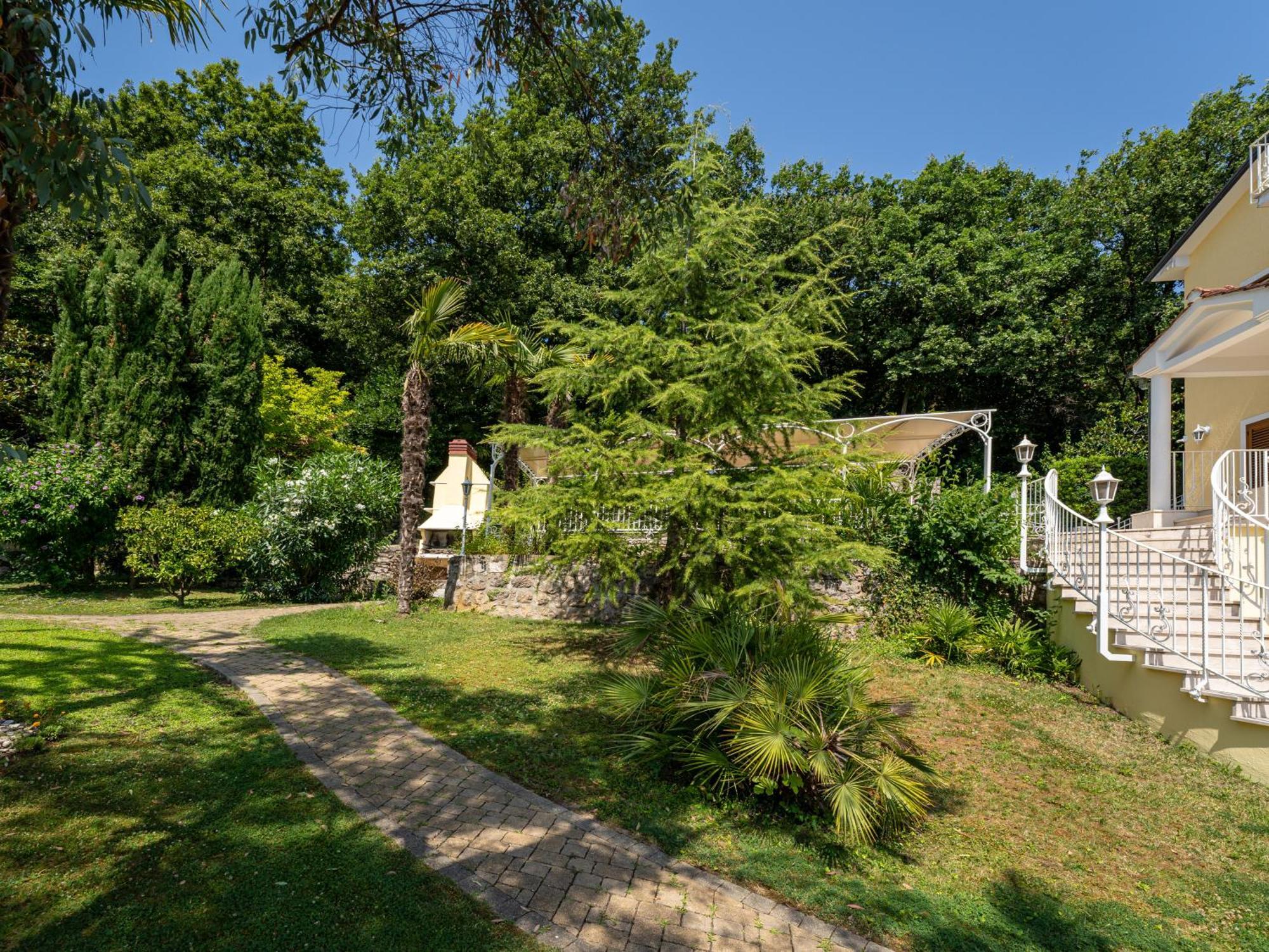 Villa Mona Lisa Lovran - Croatia Exteriör bild