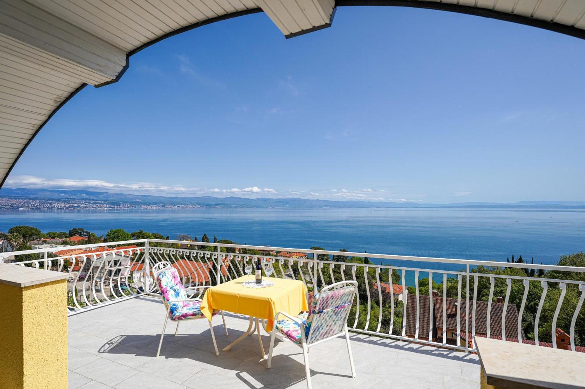 Villa Mona Lisa Lovran - Croatia Exteriör bild