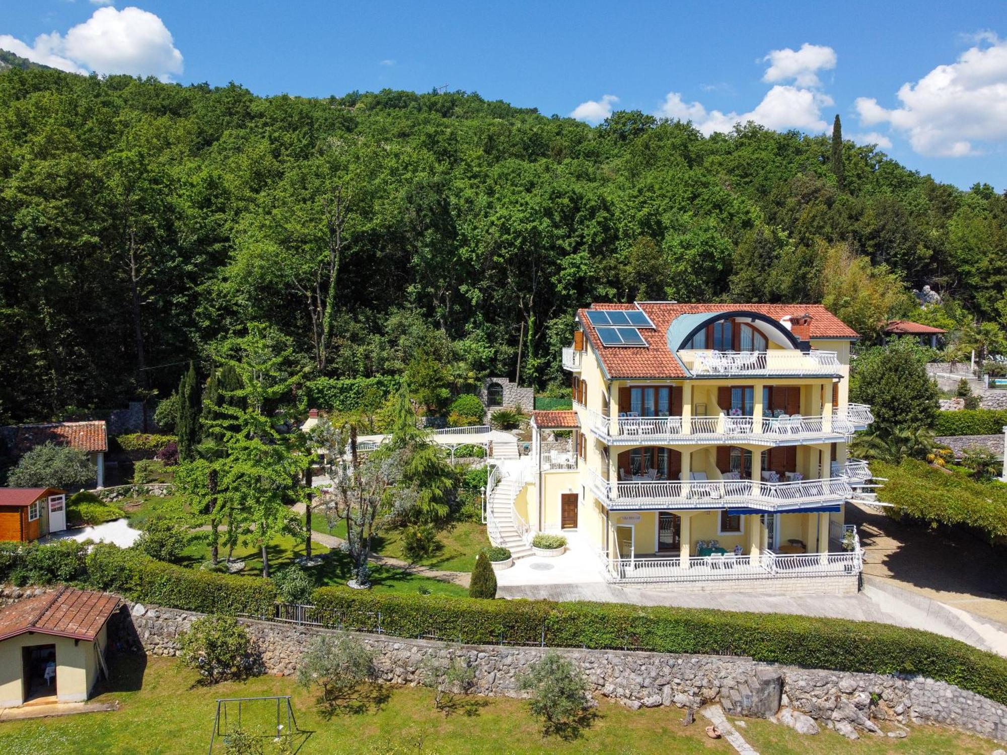 Villa Mona Lisa Lovran - Croatia Exteriör bild